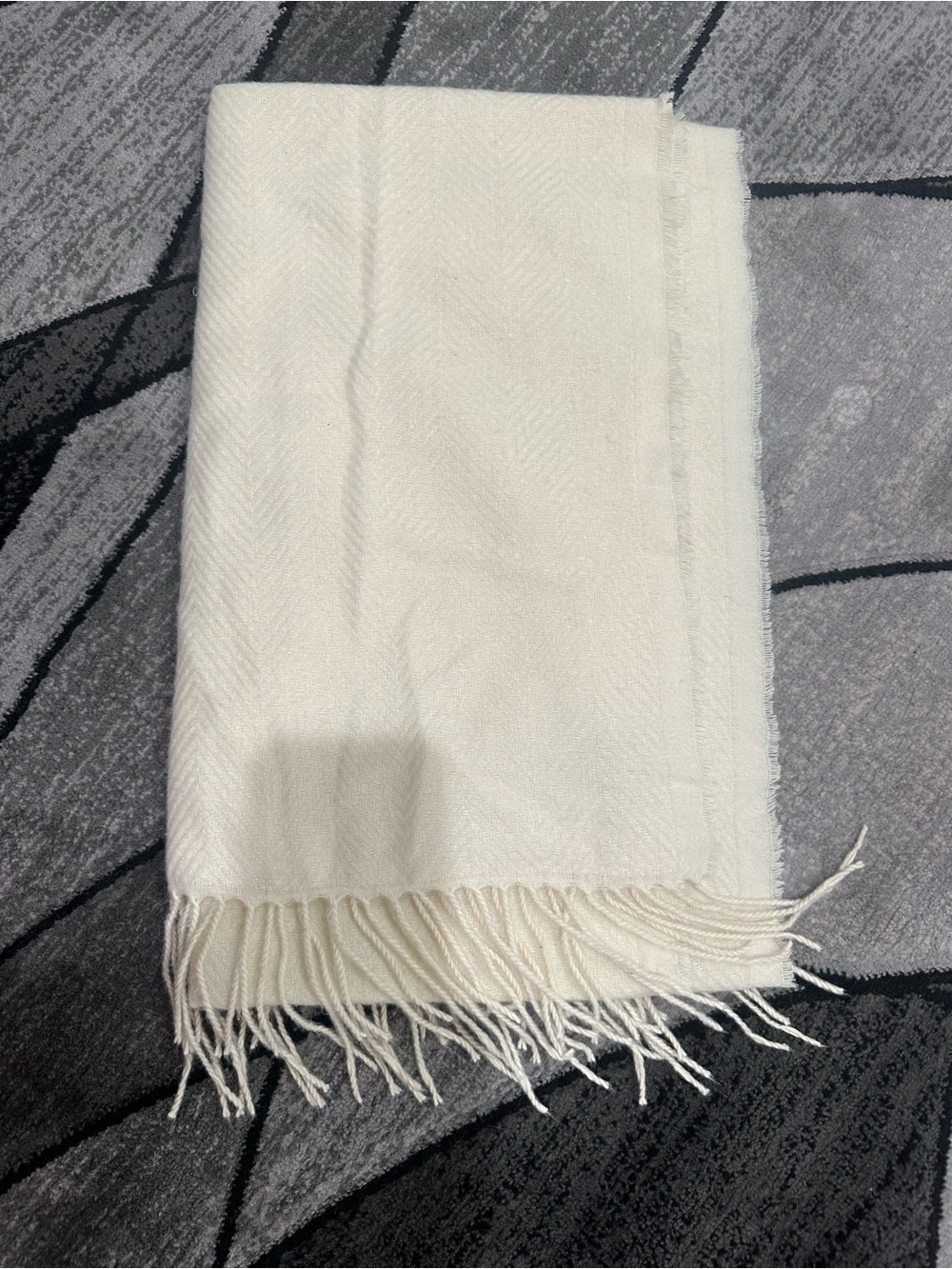 Ivory Fringe Throw scarf